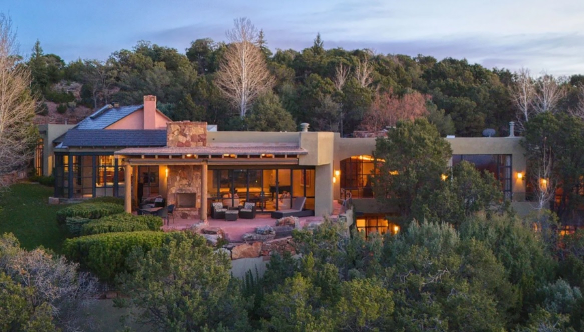 "Πωλητήριο" στην πολυτελή κατοικία του Τζιν Χάκμαν στη Σάντα Φε